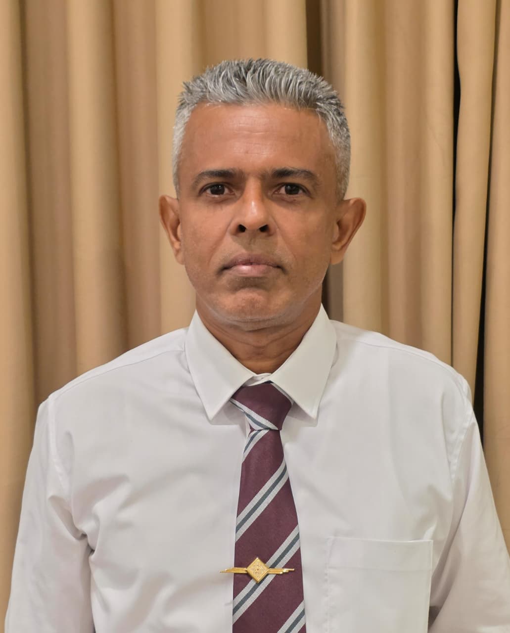 HUSSAIN AZAD PRESIDENT GROUP OF 90s